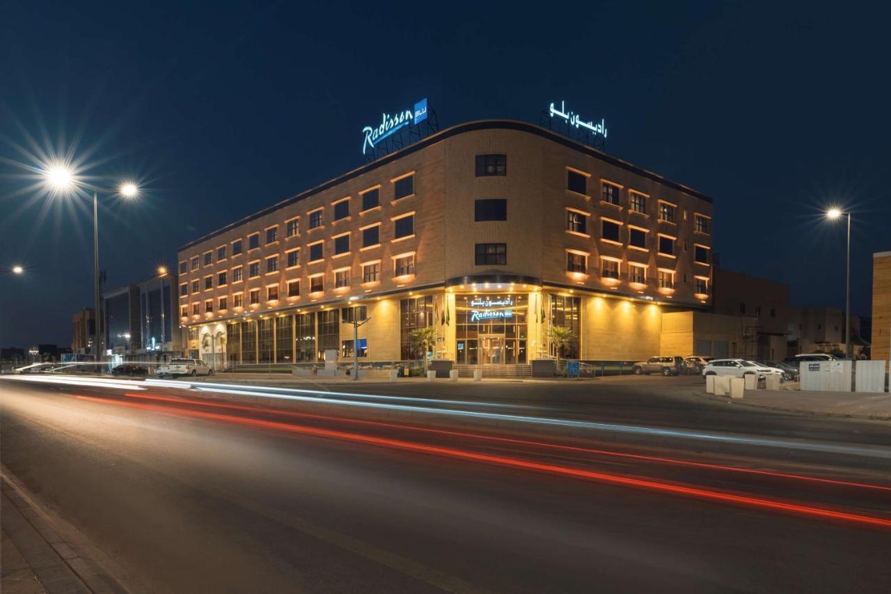 Radisson Blu Hotel, Buraidah Buitenkant foto